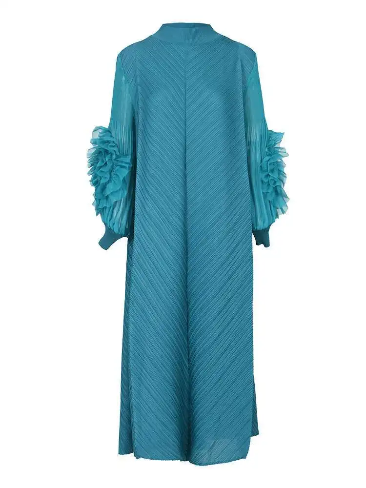 open lace back dress Emese Floral Pleated Maxi Dress main image 1