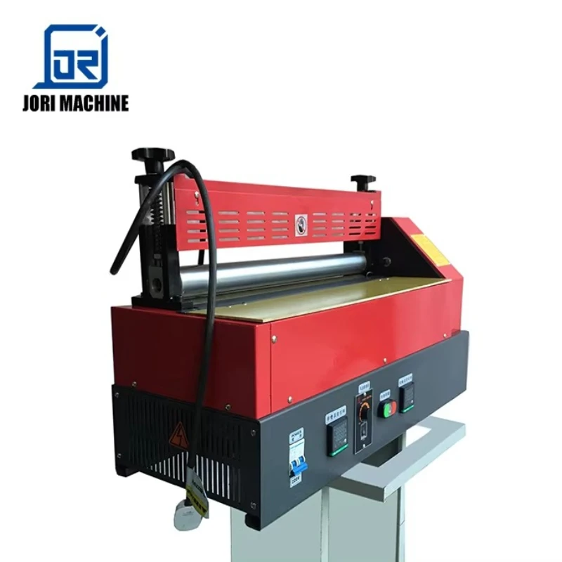 Low Cost Hot Melt Glue Coating Machine Paperboard Gluing Machine