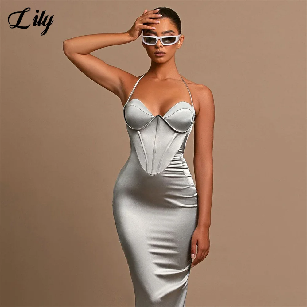 Lily Silver Sexy Trumpet Prom Dresses Halter Sleeveless Party Dresses Floor Length Evening Dresses Sweep Train فساتين السهرة