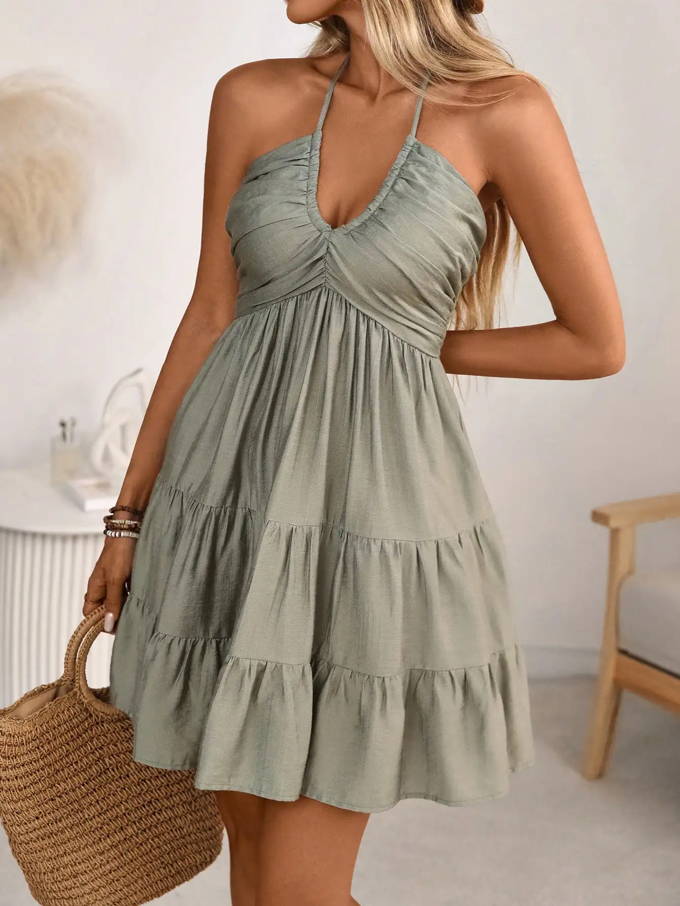 Vestido de praia casual feminino de linho com nó de bambu único primavera e verão, busto franzido em camadas