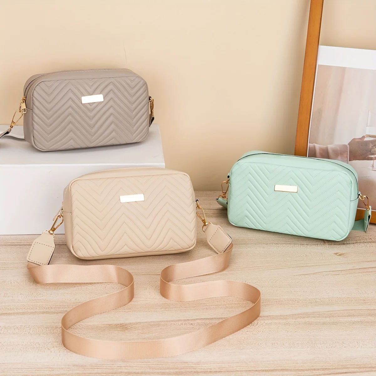 Mini-Mode-gesteppte Umhängetasche, trendige PU-Umhängetasche, lässige Handtasche und Handy-Geldbörse für Damen – Detail 3