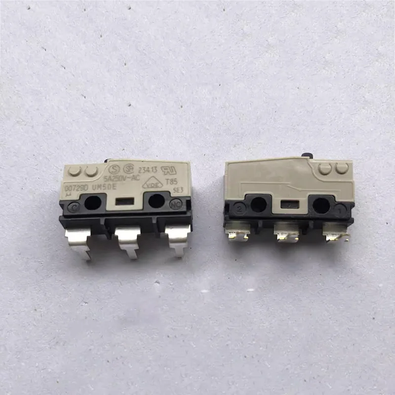 Original UM50E microswitch MICRO bent foot handless 5A 250VAC T85