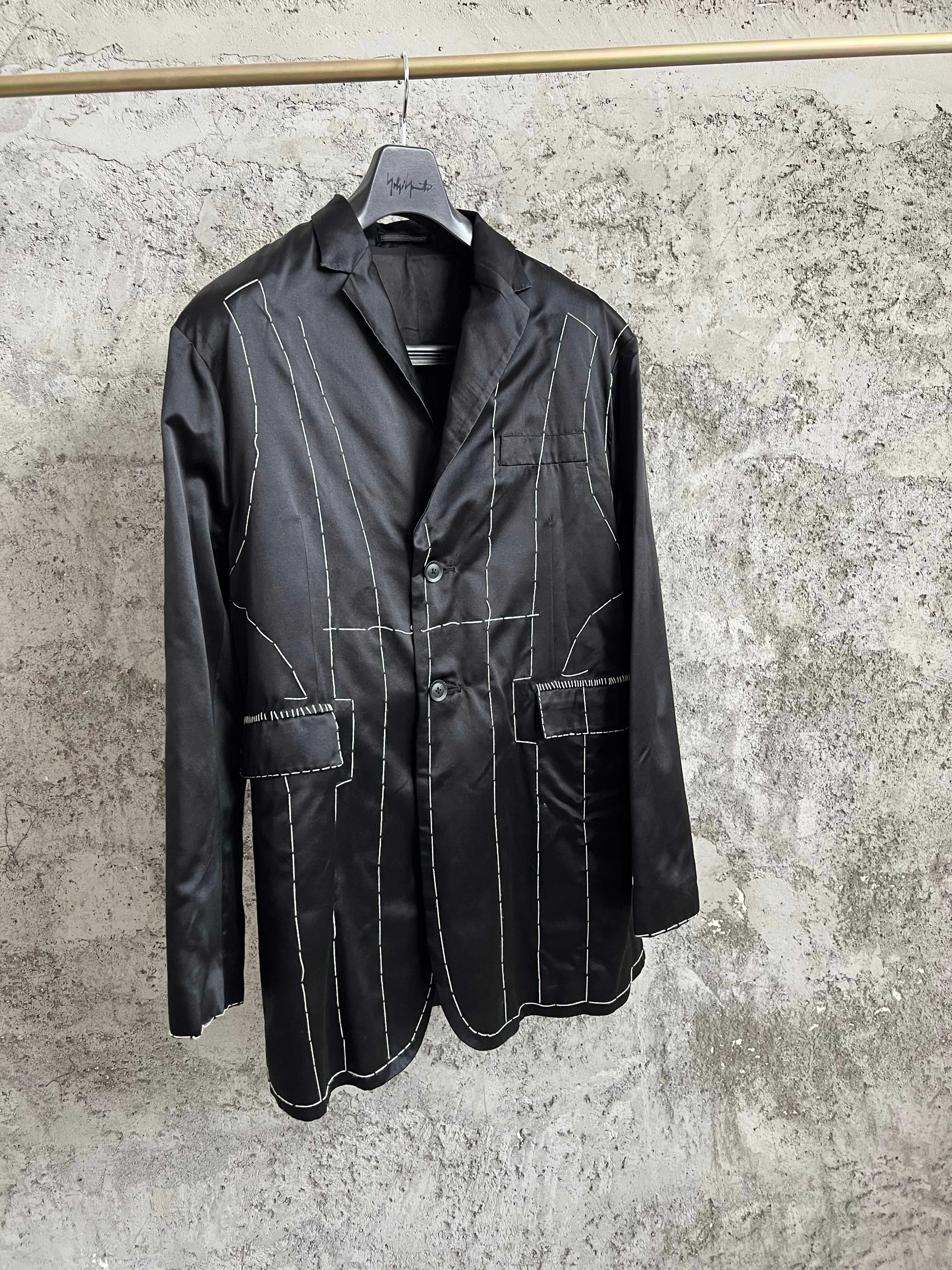 

TOP-YAMAMOTO wool deconstructed suit, handcrafted for casual and light luxury men