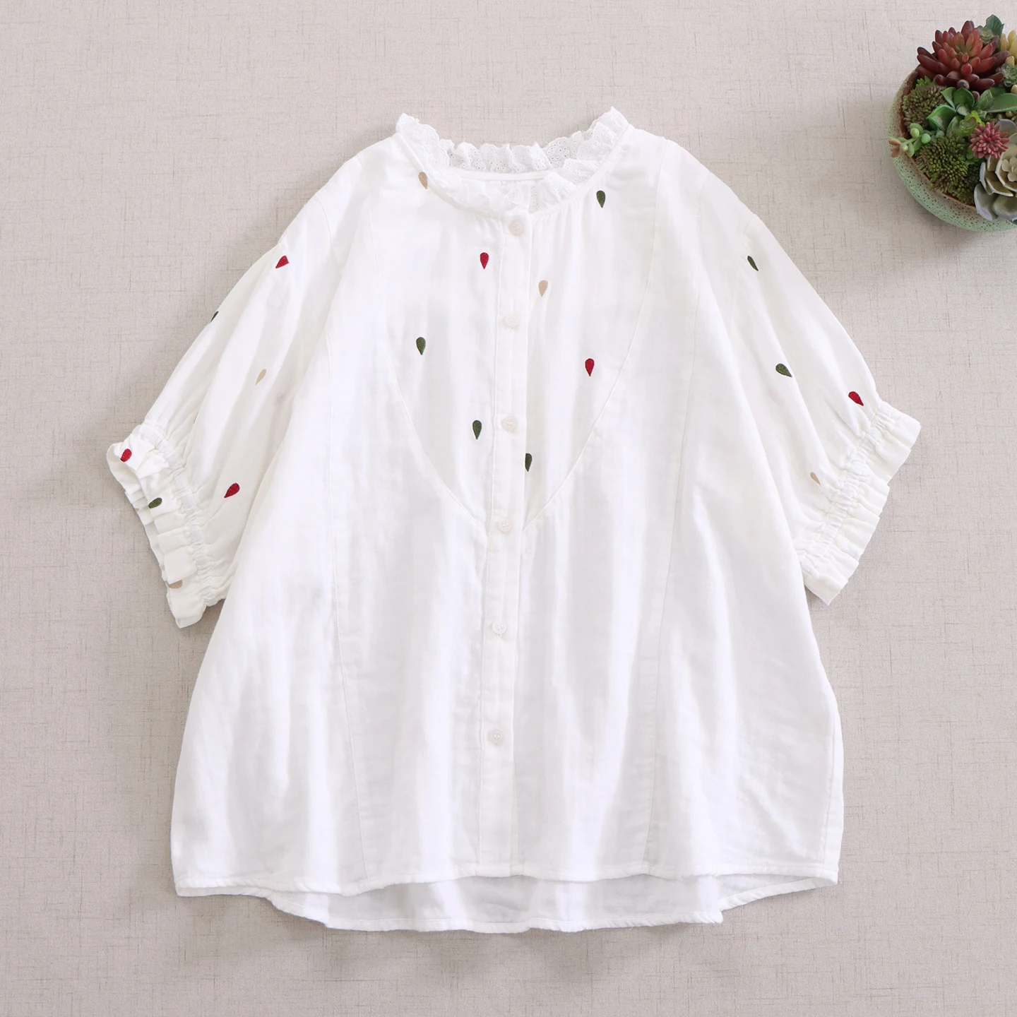 

Summer Japanese Sweet Mori Girl Waterdrop Embroidery 100% Cotton Yarn Shirts Women Stand Collar Short Sleeve Casual Blouse Tops
