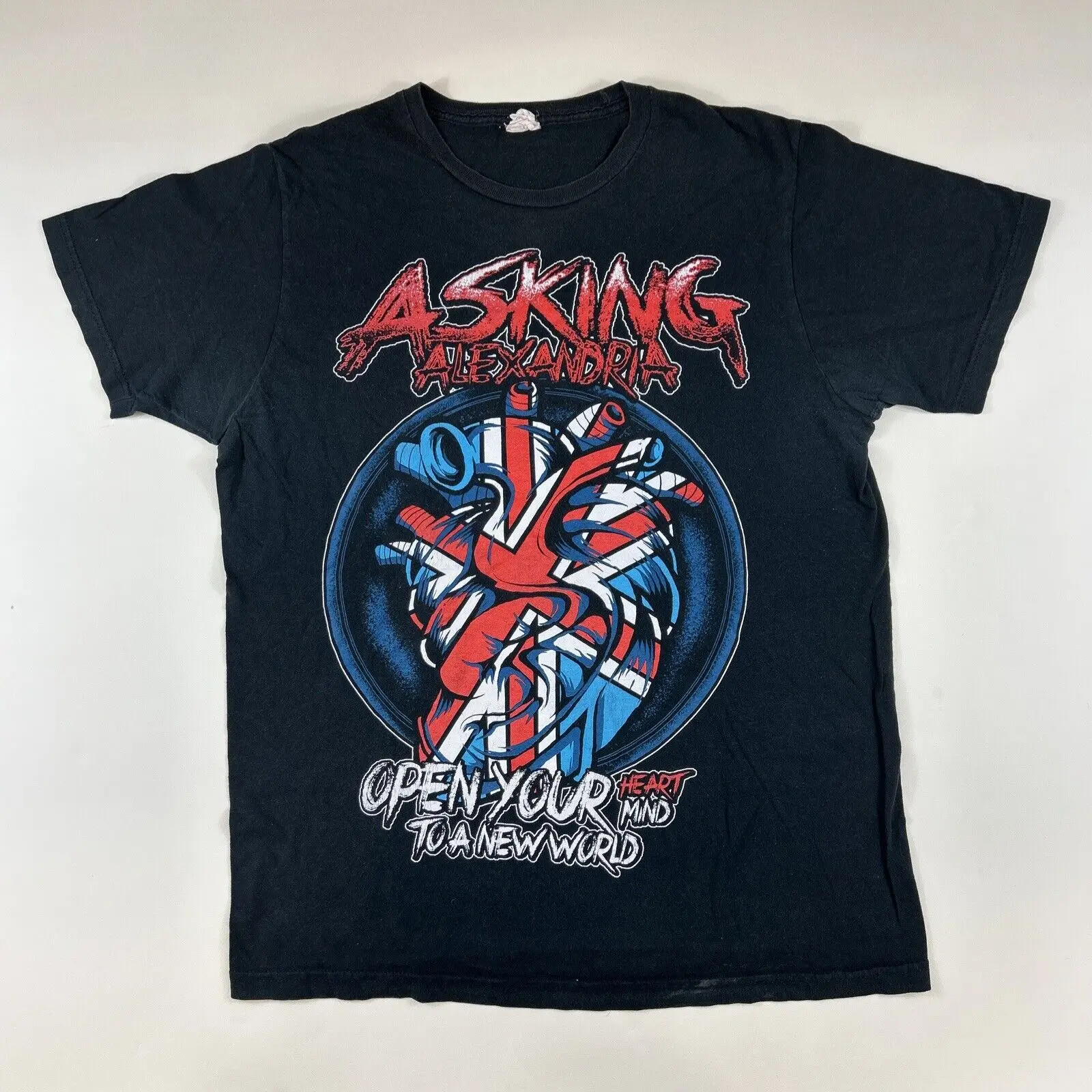 Camiseta Vintage Asking Alexandria, Open Your Heart Mind To A New World, talla L