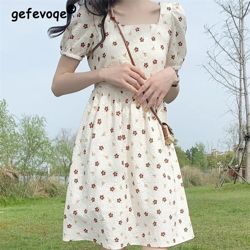 Abito donna stampa floreale colletto quadrato manica a sbuffo dolce studente versione Casual coreana bella estate Mini abiti larghi Vestidos