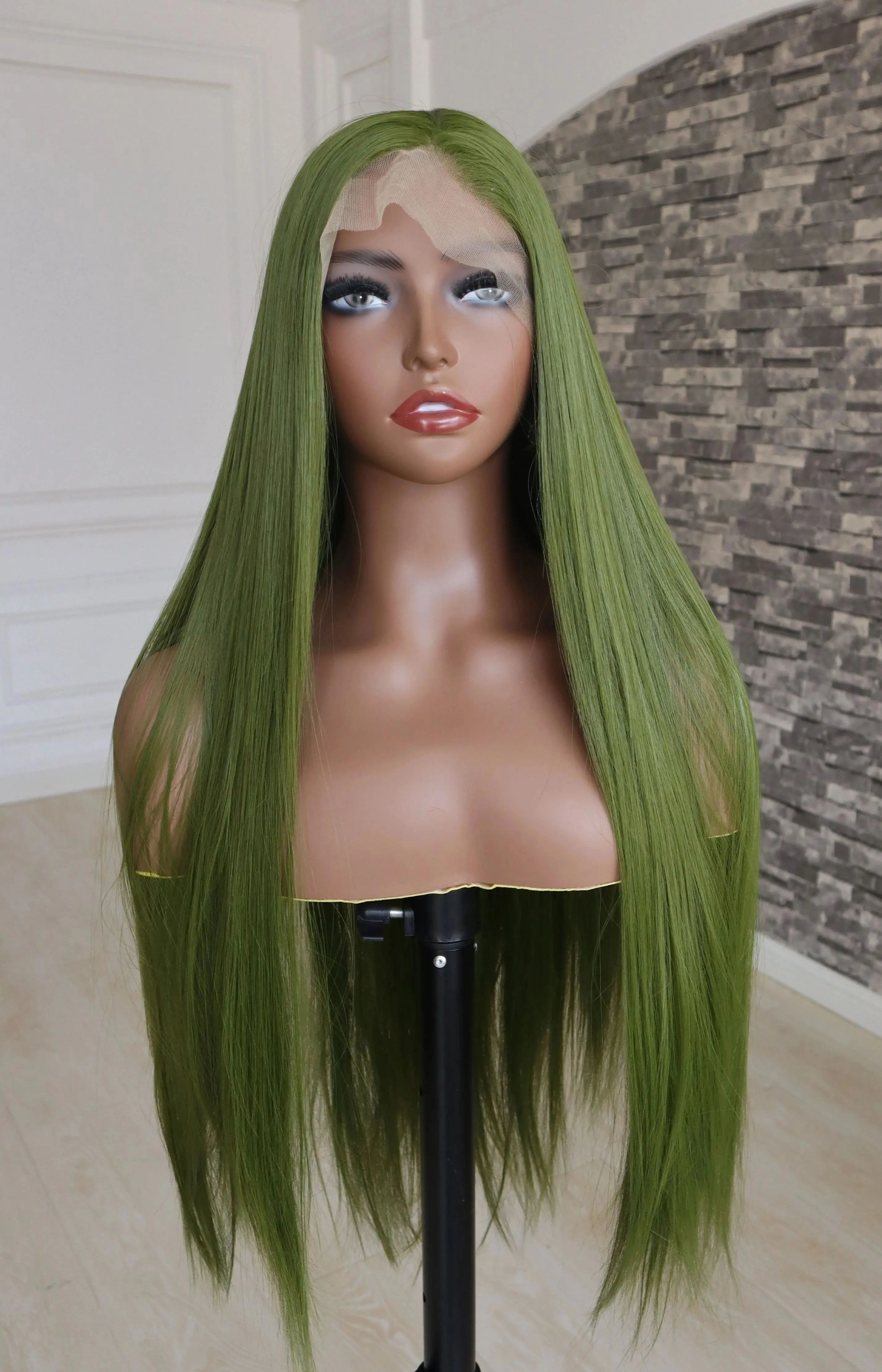 

Травяно-зеленый натуральный синтетический парик спереди, шелковистый длинный прямой парик 13x4, парик спереди для женщин, 26 дюймов, бесклеевой, косплей