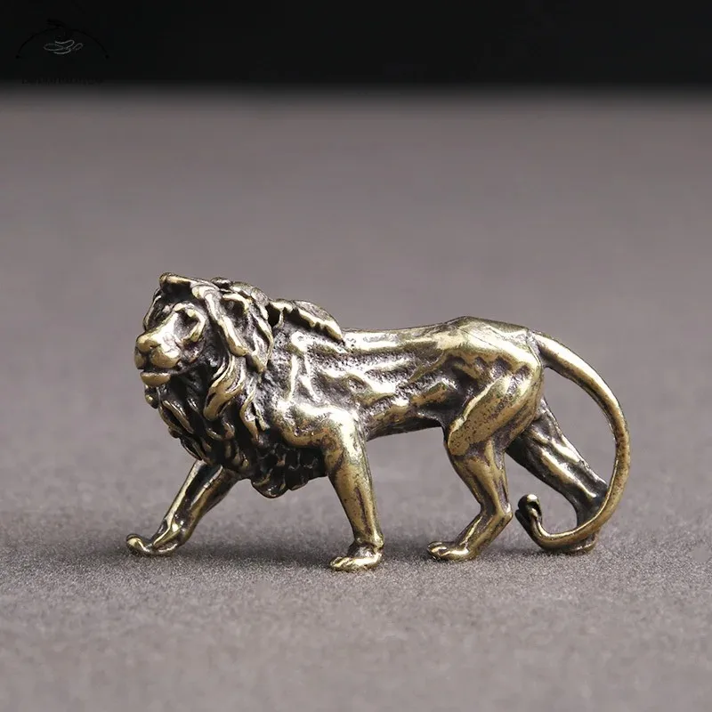 Figuras en Miniatura de Latón Retro del Rey León, Adornos de Escritorio, Estatua de Cobre Puro, Artesanía Metálica, Decoraciones para el Hogar, Colgantes para Llaveros