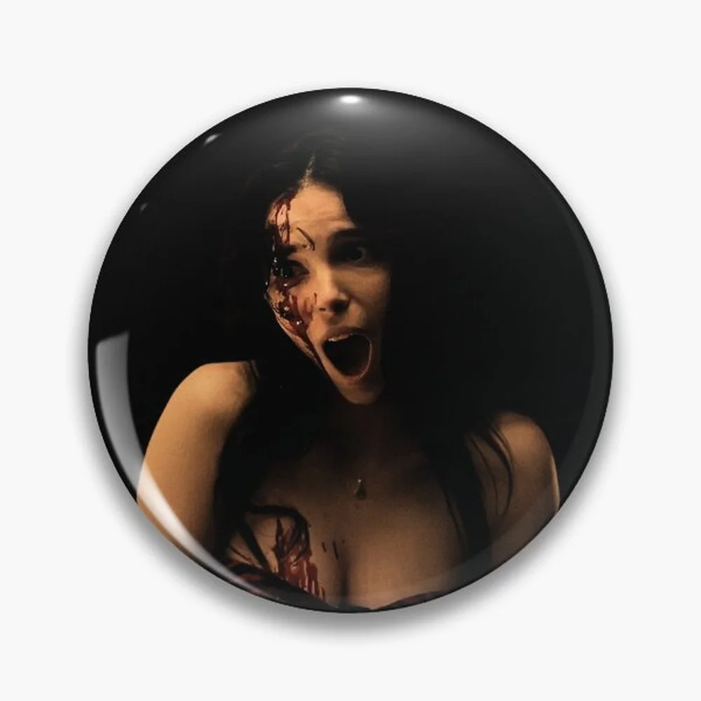 Inde Navarrette as Nikki Obsession 2026 Pin Holographic Star Heart Pin Brooches Laminated Button Fashion Accessory
