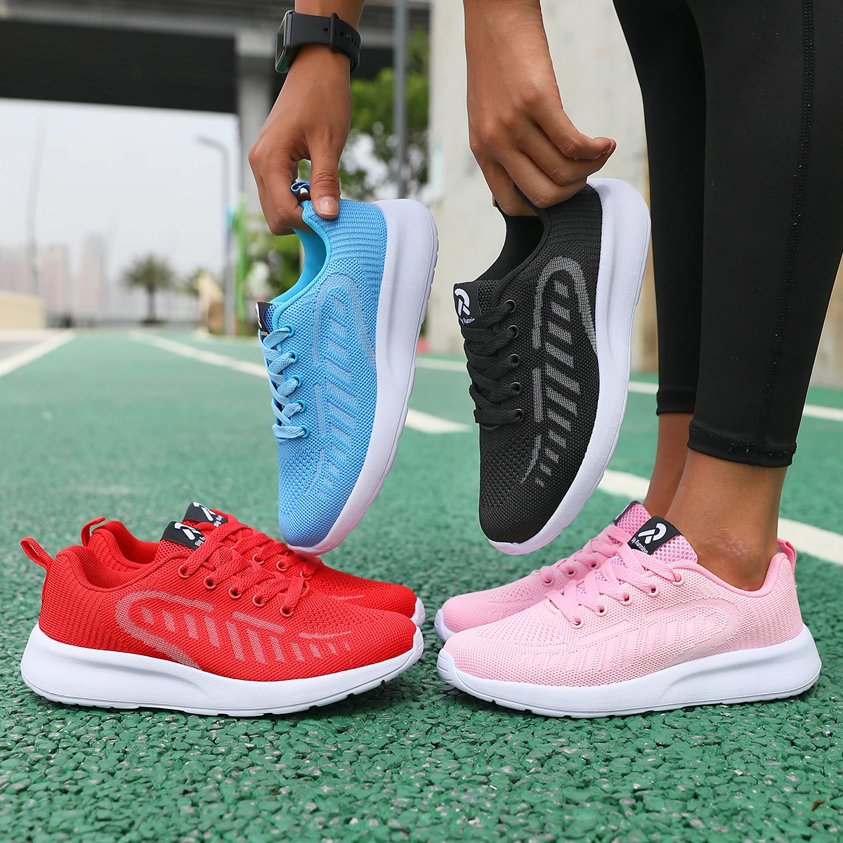 

Women's Sports Shoes with Breathable Mesh and Anti Slip Surface Suitable for Running Jogging School and Outdoor Activities 2025