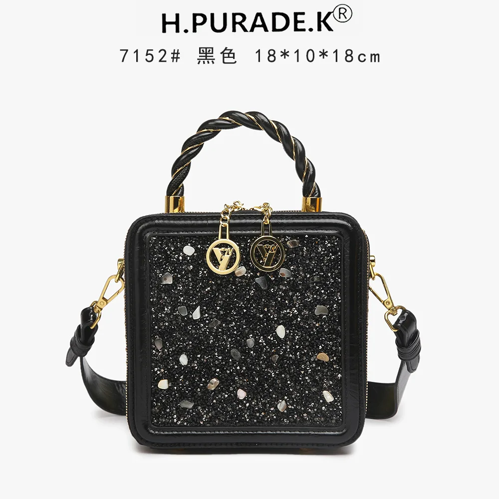 

High-Quality Elegant Shoulder Bag Leather For Women - Ladies Spacious Handbag Crossbody Bag Designer