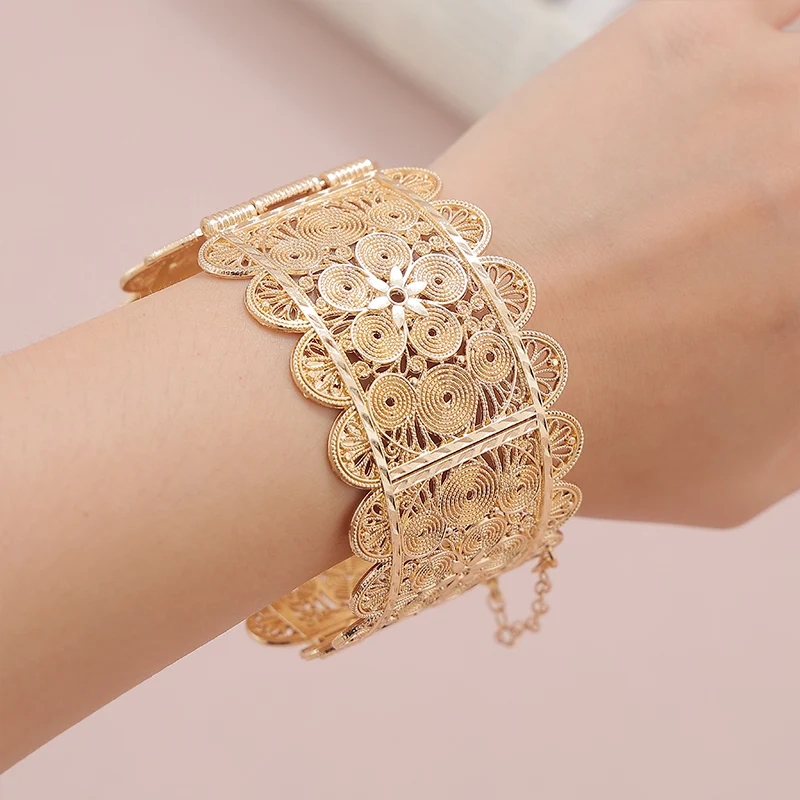 

Vintage Golden Cuff Bracelet Intricate Floral Design with Safety Chain Perfect for Wedding Gifts Everyday Ethnic Outfits