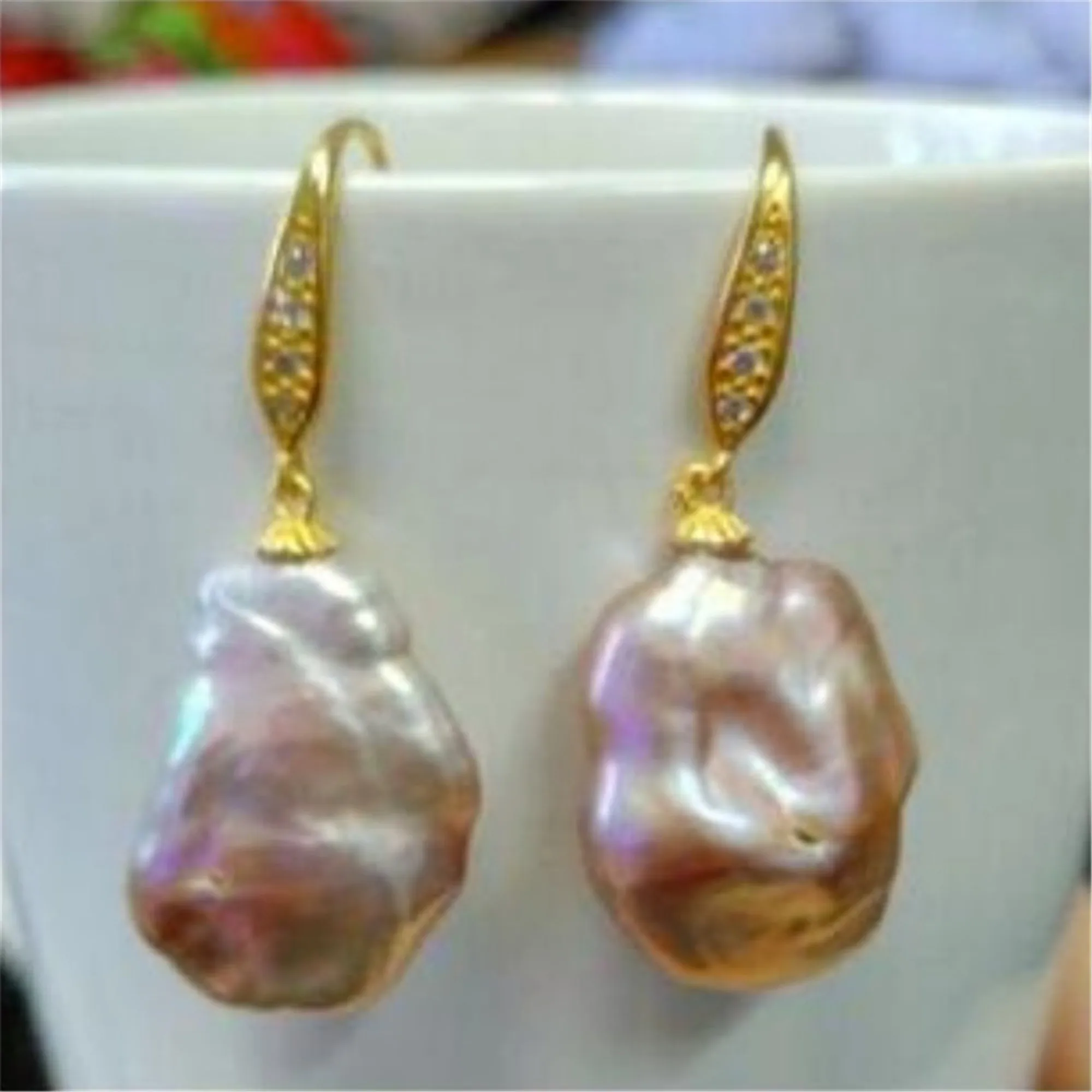 

Freshwater pearls pink Baroque Square Pearl Earrings Gold Hooks Gemstone Dangling Bohemian Wedding Women Meisje Teens