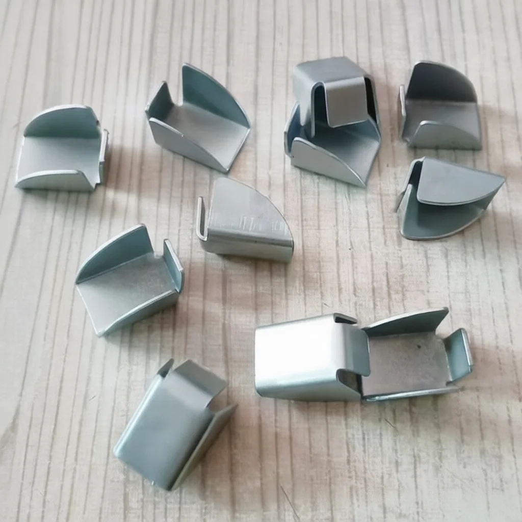 Locker Shelf Support Clip Metal Cabinet Partition Hook Thickened Steel Storage Bracket Fixing Replacement Utility Parts