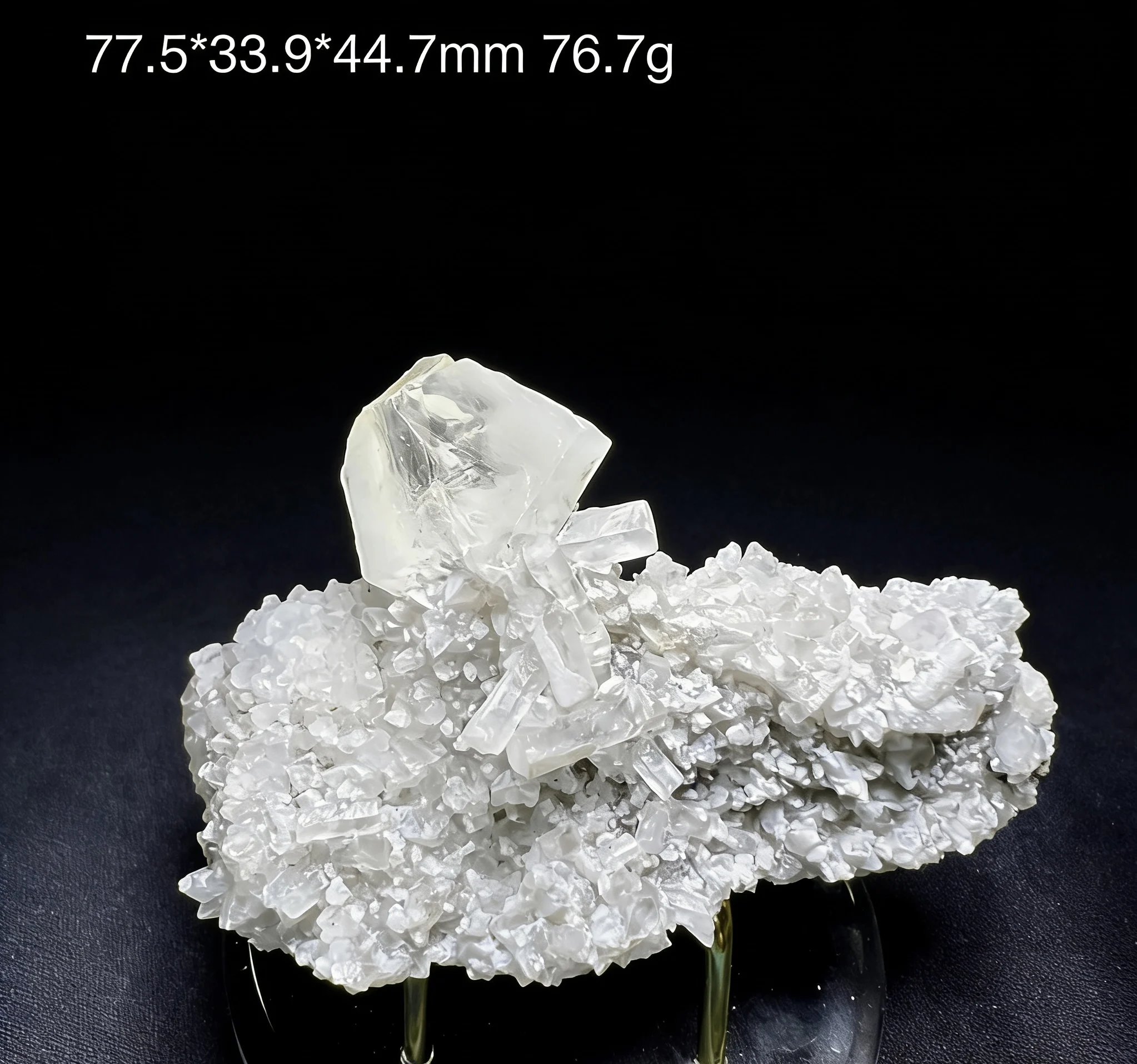 Selected natural rare columnar calcite crystal coexisting mineral raw stone crystal  collection and di