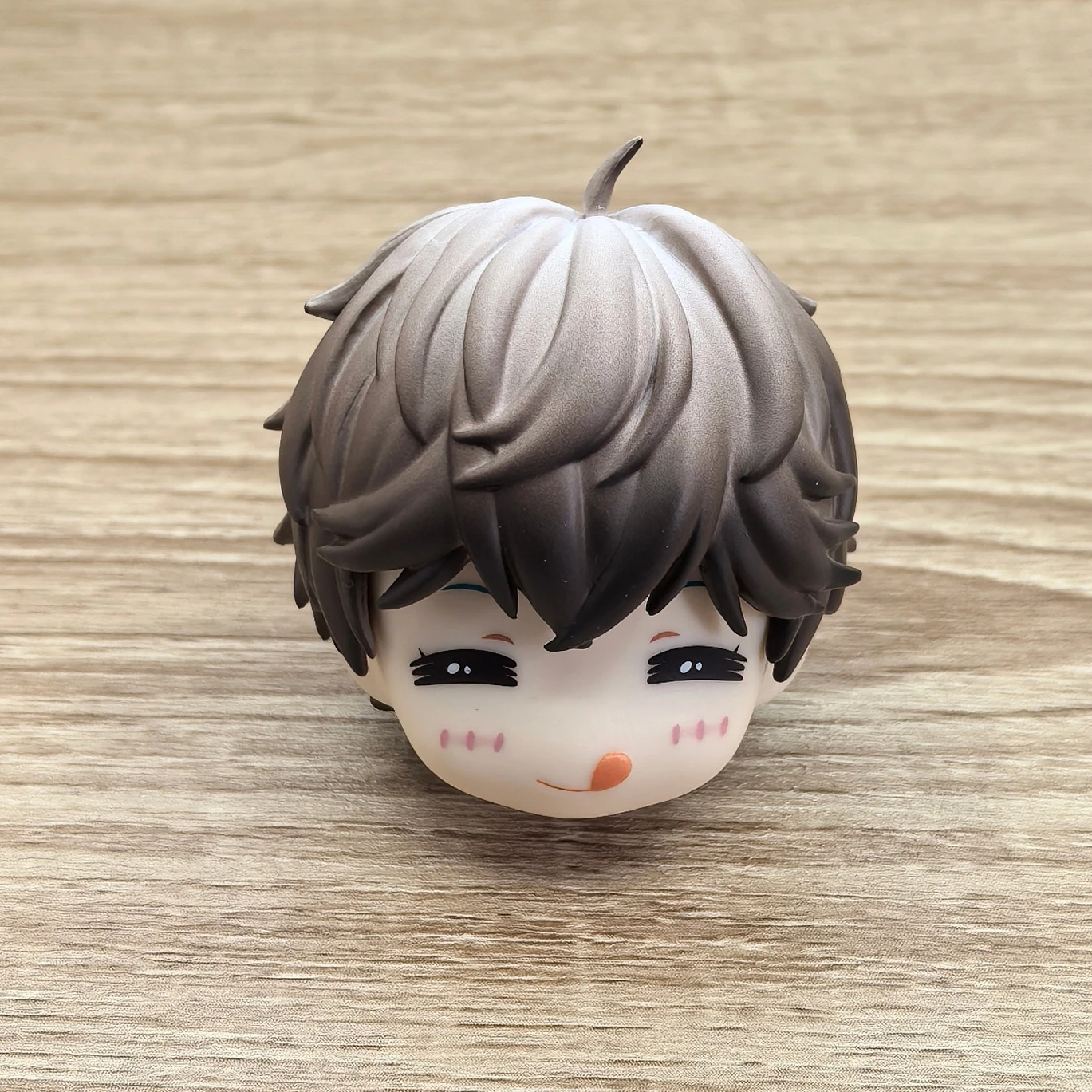 Detachable Hair Ob …