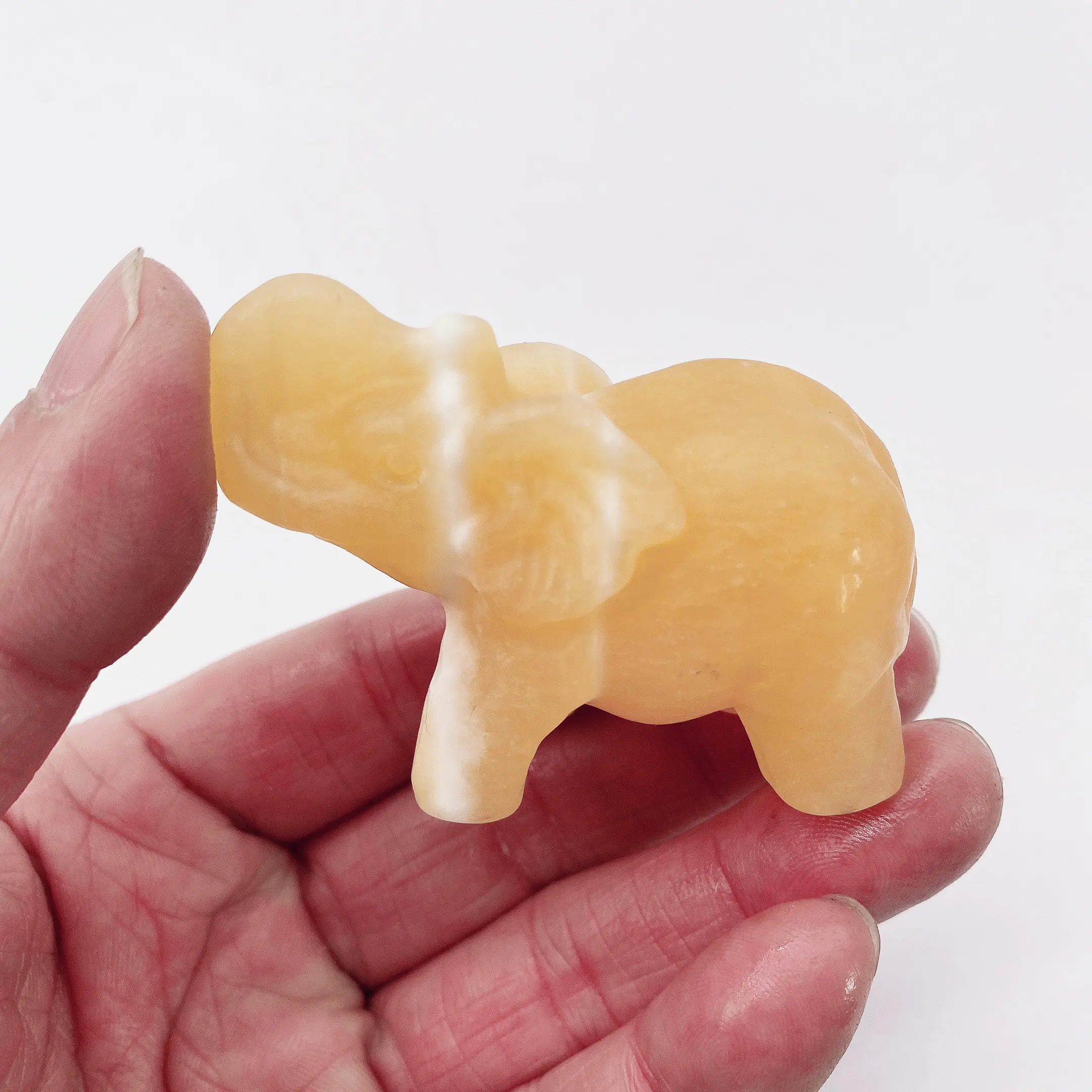 1pc Natural yellow calcite Energy Reiki Genstone elephant carving decoration Crystal Quartz Healing High Quality For Gift