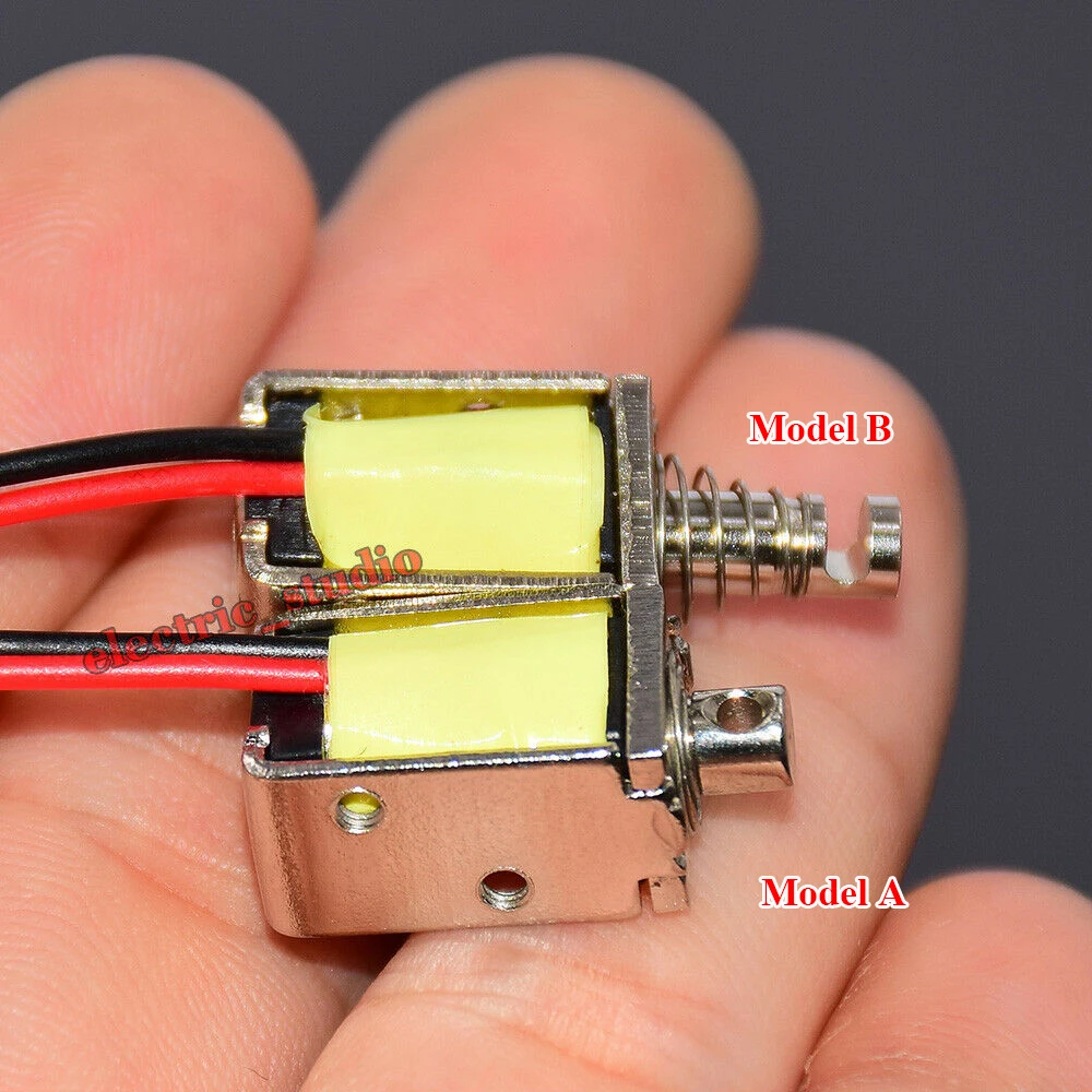 DC 5V~6V Mini DC Solenoid Electromagnet Self-holding Suction Type 7.2ohms Micro Electric Magnet Central Hole/Hook Hole