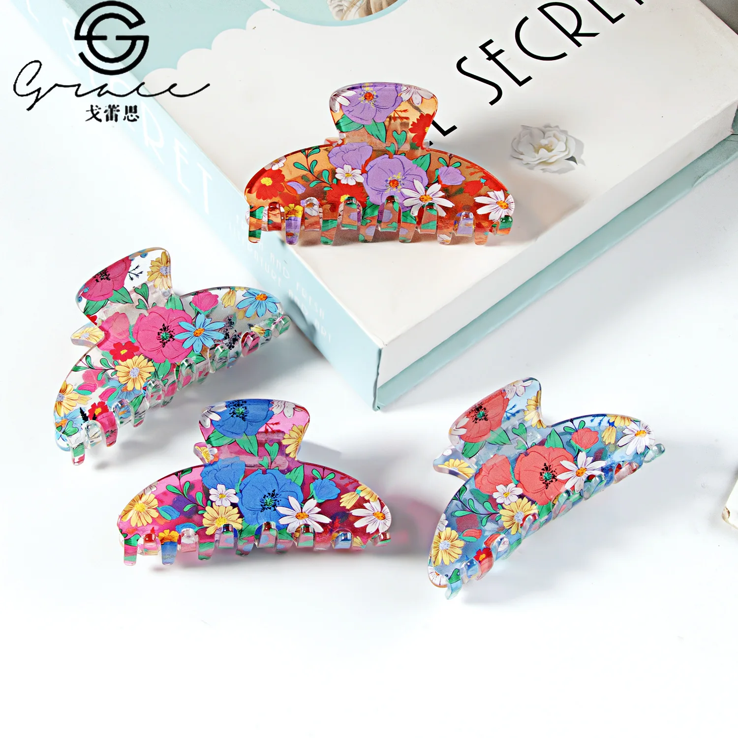 

YHJ Beautiful Flowers Hair Claw Sweet Acrylic Printing Hair Claw Clips Shark Catch Hair Accessories for Women Girls