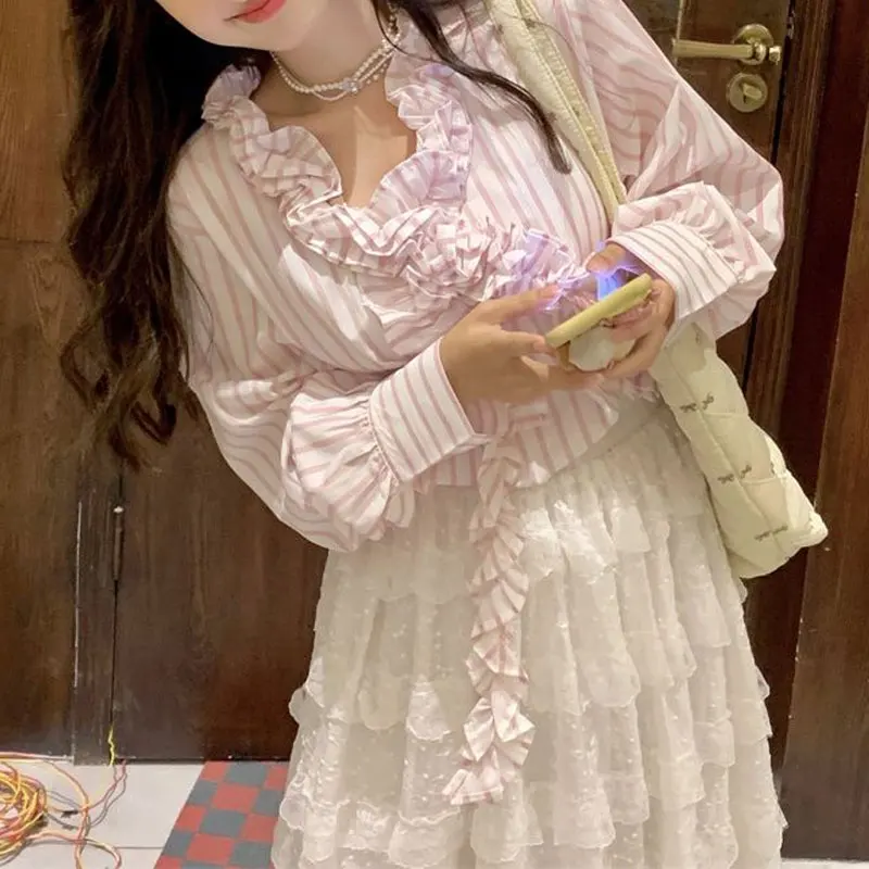 Female Clothing Pink Striped Shirts Casual V-Neck Spring Autumn Fashion Folds Patchwork Sweet Loose Korean Long Sleeve Blouse