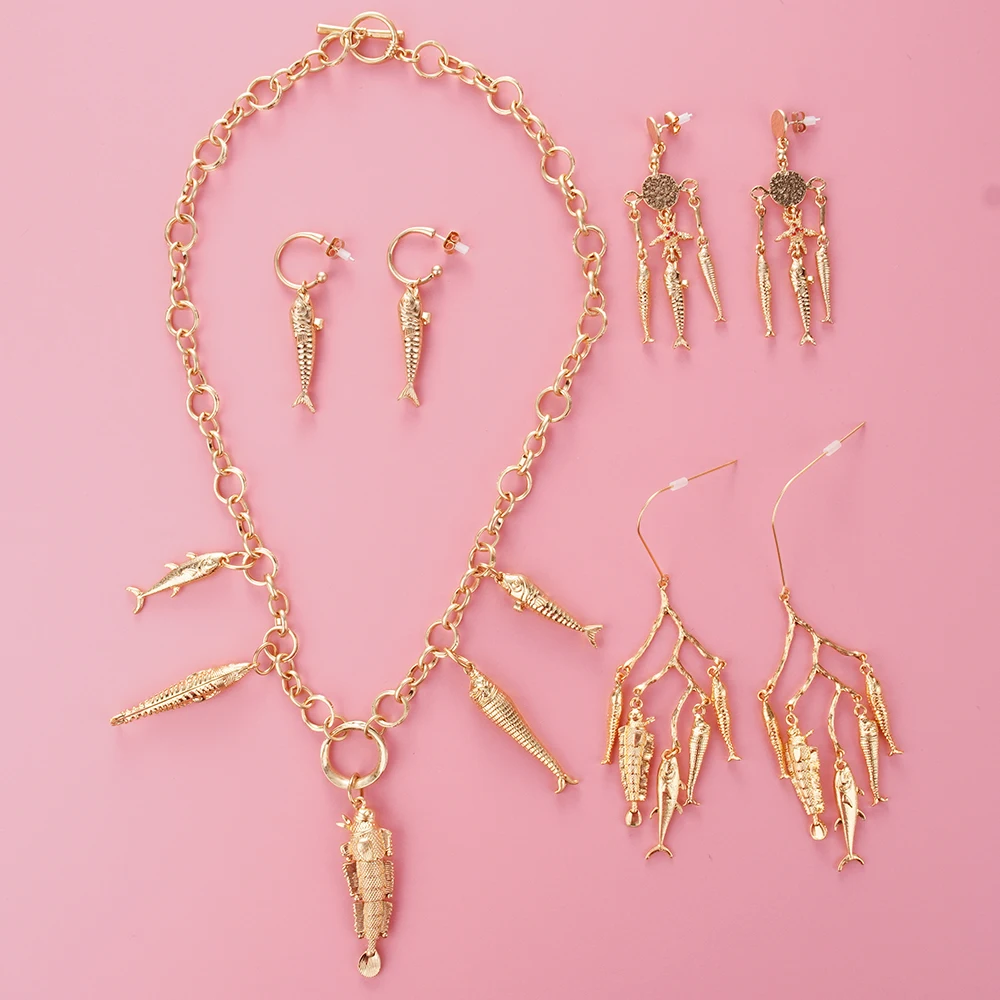

Fashion Stainless Steel Bohemian Fish Charm Golden Necklace Earring Set Woman 2 Pieces Mermaid coquette accessories