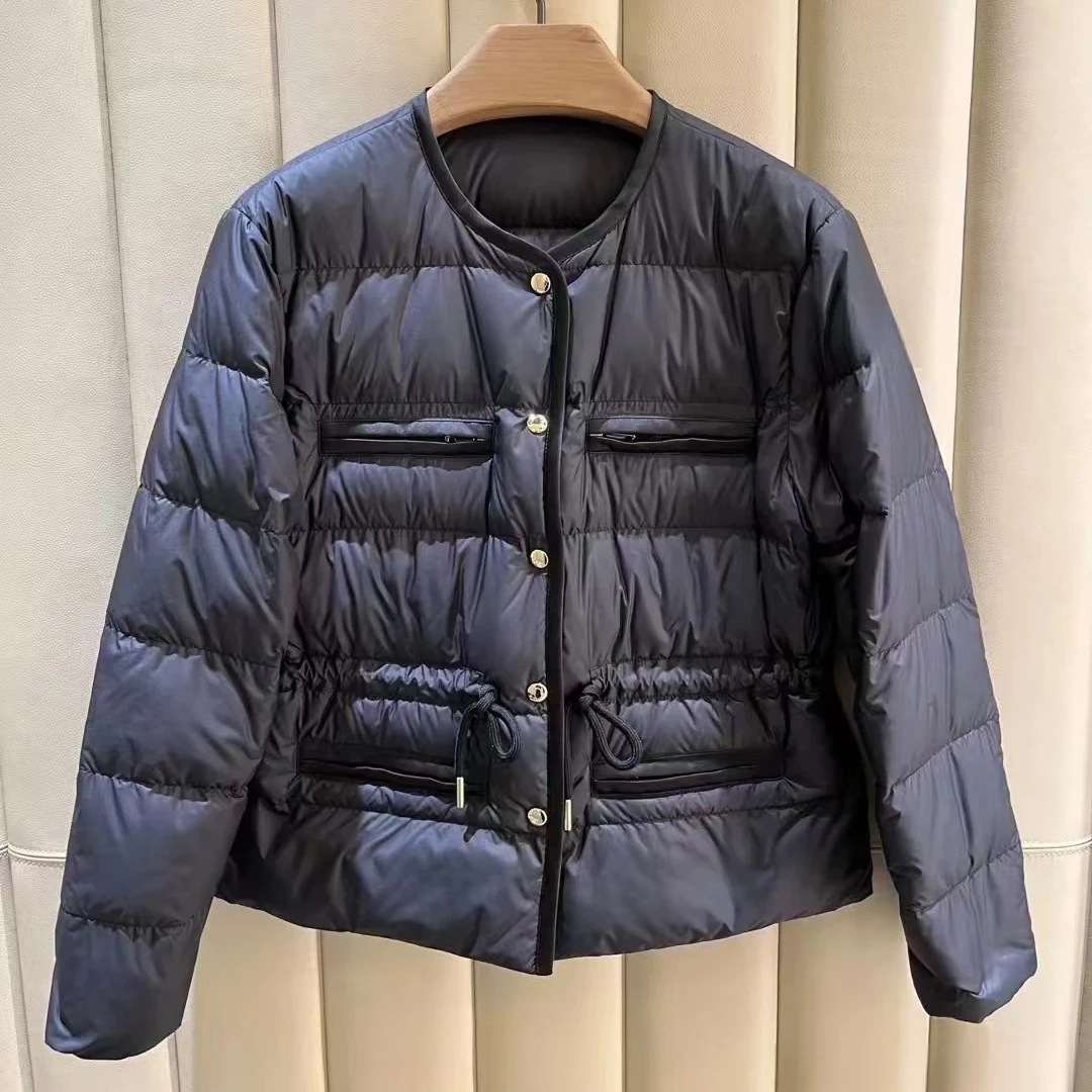 

Khaki Brown Loose Fitted round Neck Belted Waist Drawstring Short Puffer Jacket Street Style Memory Fabric Detachable Hood