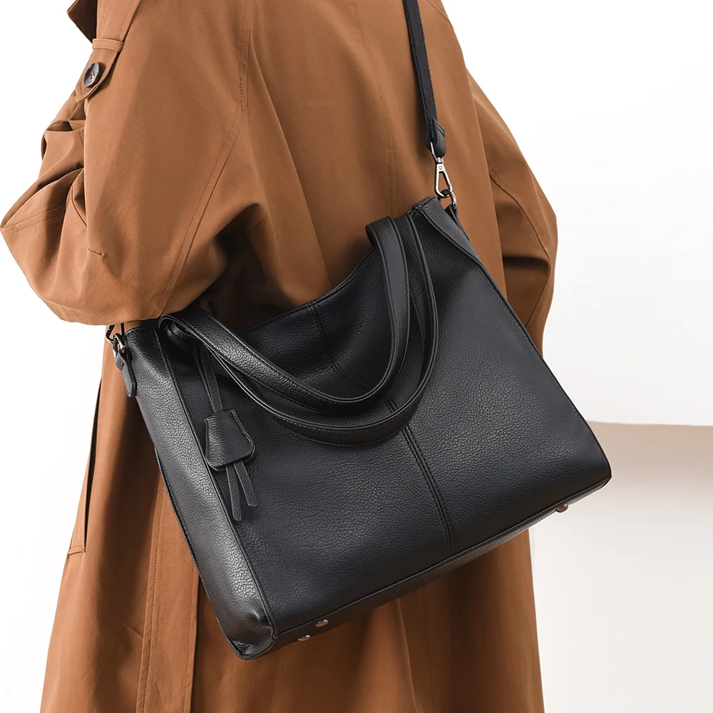 

New stylish simple bag women's large-capacity soft leather handbag