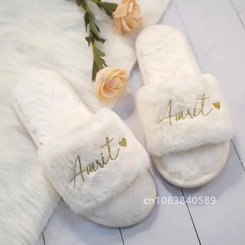 Customized Fluffy Slippers Wedding Bachelorette Party Gift Bridesmaid Open Toe Slippers Indoor Party Shoes Spa Plush Slippers