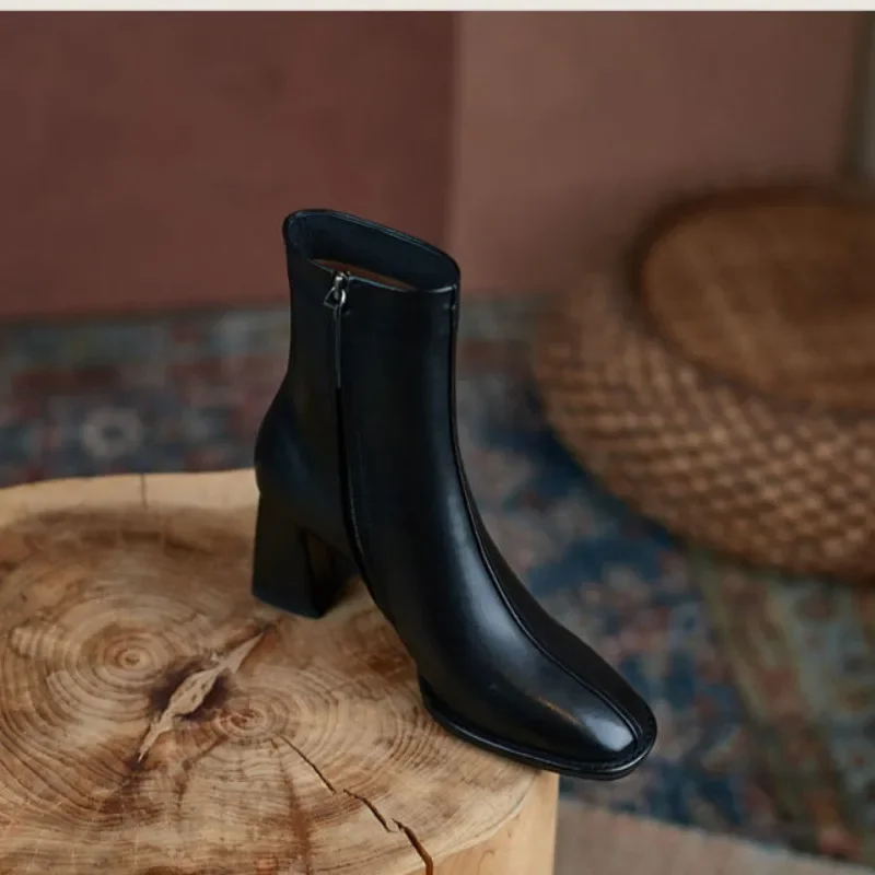 2024 Autumn and Winter New Fashion Square Head Retro High Thick Heel Side Zipper Skinny Short Boots Women\'s All-match Nude Boots