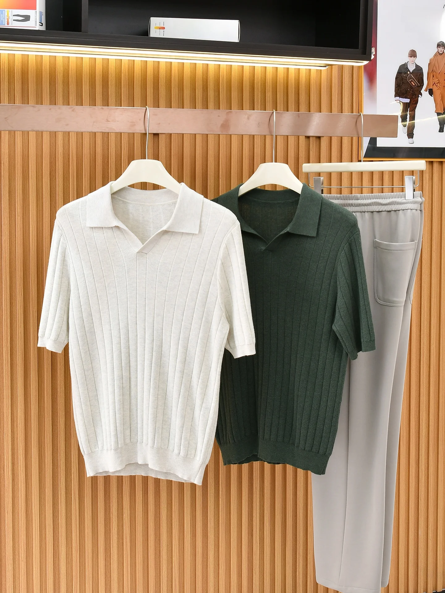 

Italian Minimalist Style Men's Casual Knitted Short Sleeve T-Shirt Summer Fashion Urban Outdoor Breathable Standard Fit Tee