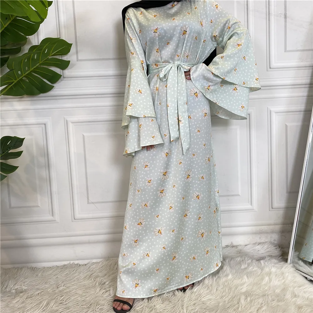 Printed Large Size Lace-up Abaya for Women Loose Muslim Dress Women Dubai Abayas Casual Flare Sleeve Dress Kaftan Femme Musulman