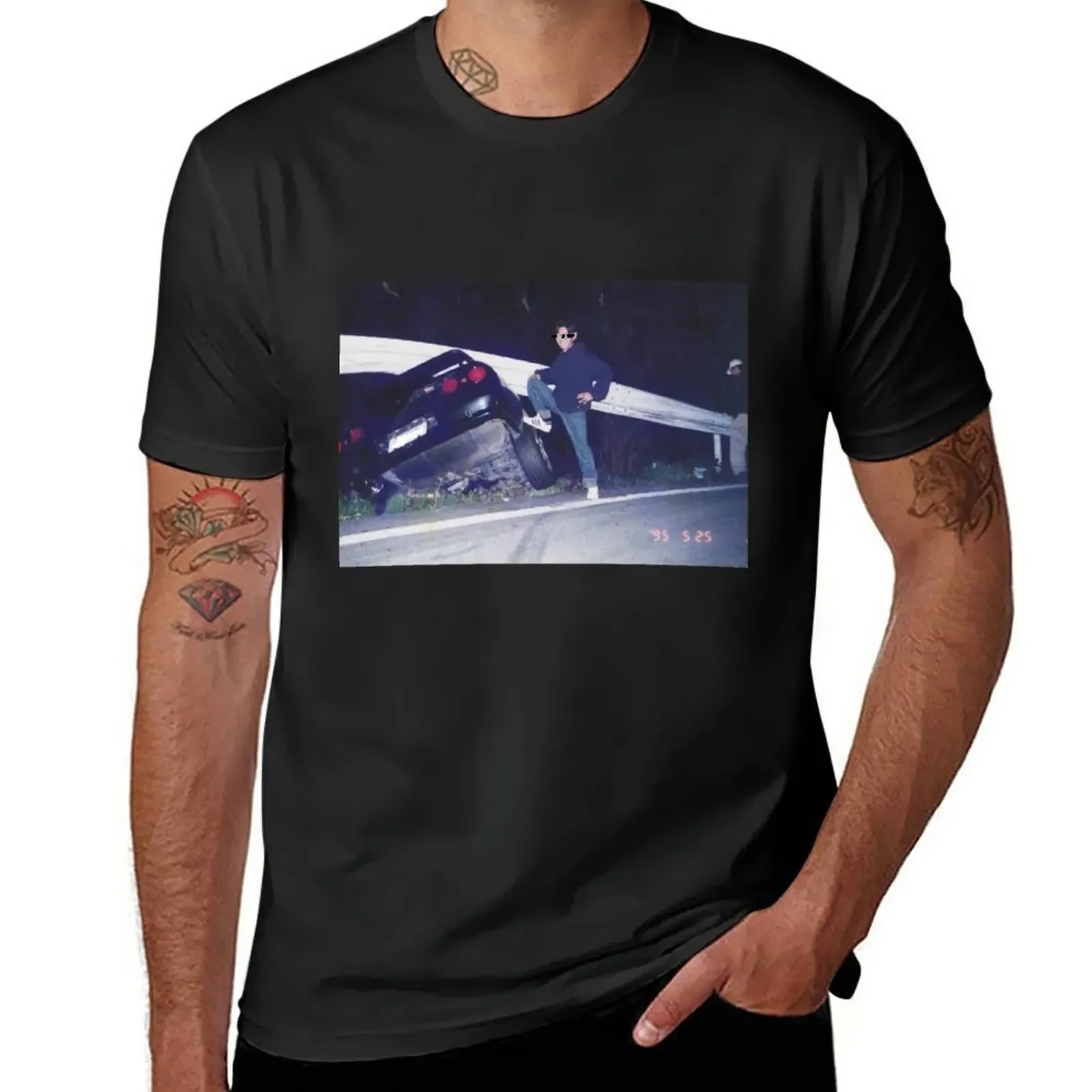 

r32 Wreck T-Shirt anime clothes aesthetic clothes shirts graphic tees sweat t shirts men