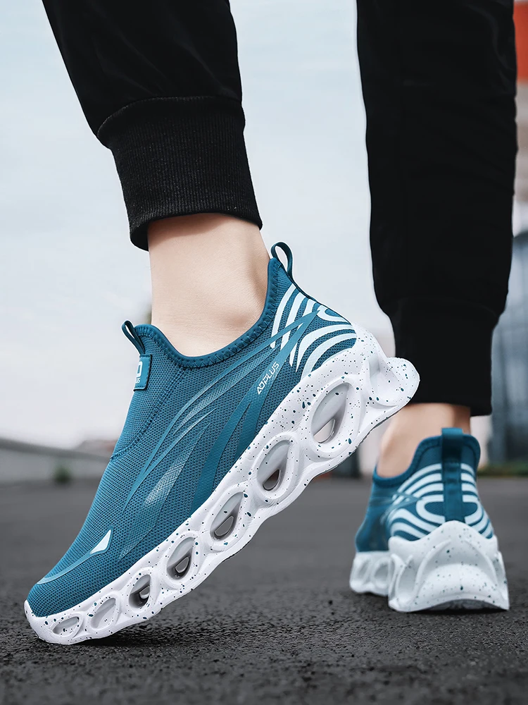 Paar-Sneaker mit dicker Sohle zum Hineinschlüpfen, ausgehöhlte Polsterschuhe, atmungsaktives Mesh, ohne Schnürsenkel, Outdoor-Freizeitschuhe zum Gehen, Übergröße – Detail 11