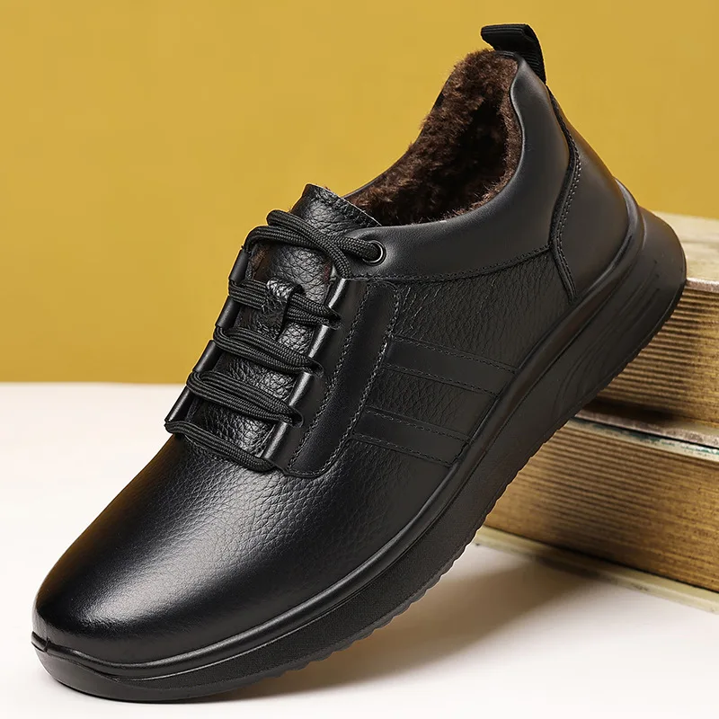 Men's casual leather shoes 2026 new top layer cowhide leather fashionable men's shoes warm cotton shoes