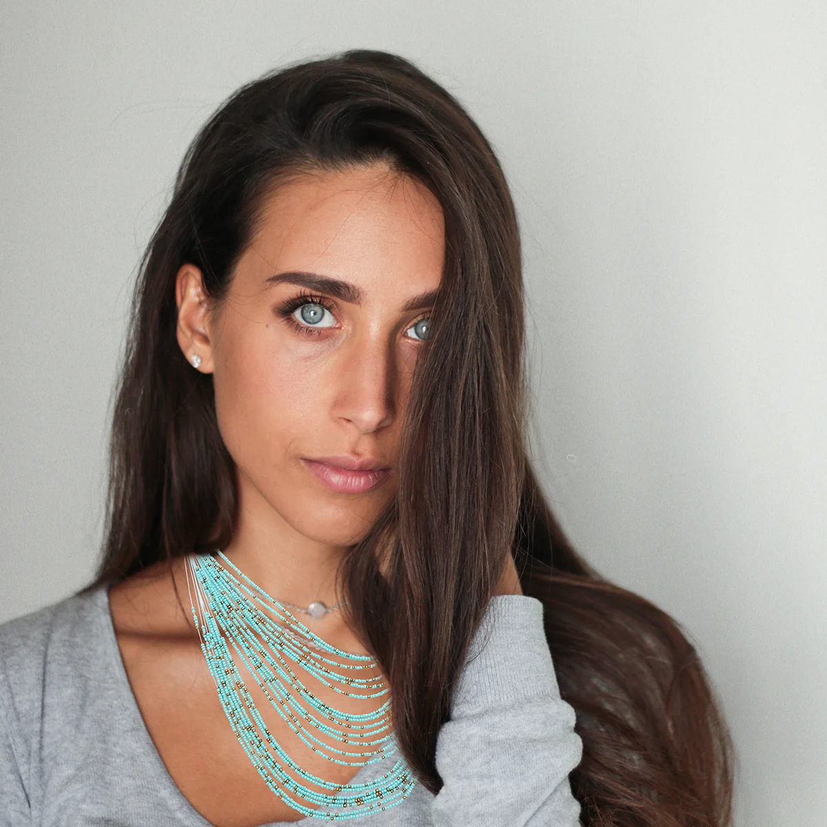 

Retro Blue Beads Necklace Multi-Layer Fashion Pendant Thick Fine Workmanship Elegant Neck Chain for Anniversary Birthday Women