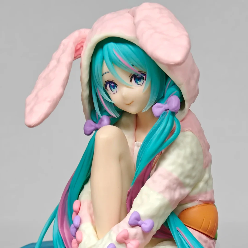 15 CM Anime HATSUNE MIKU Figuur met Konijn Oor Pyjama Noodle Stopper PVC Model Speelgoed Pop Action Figure Collection Gift