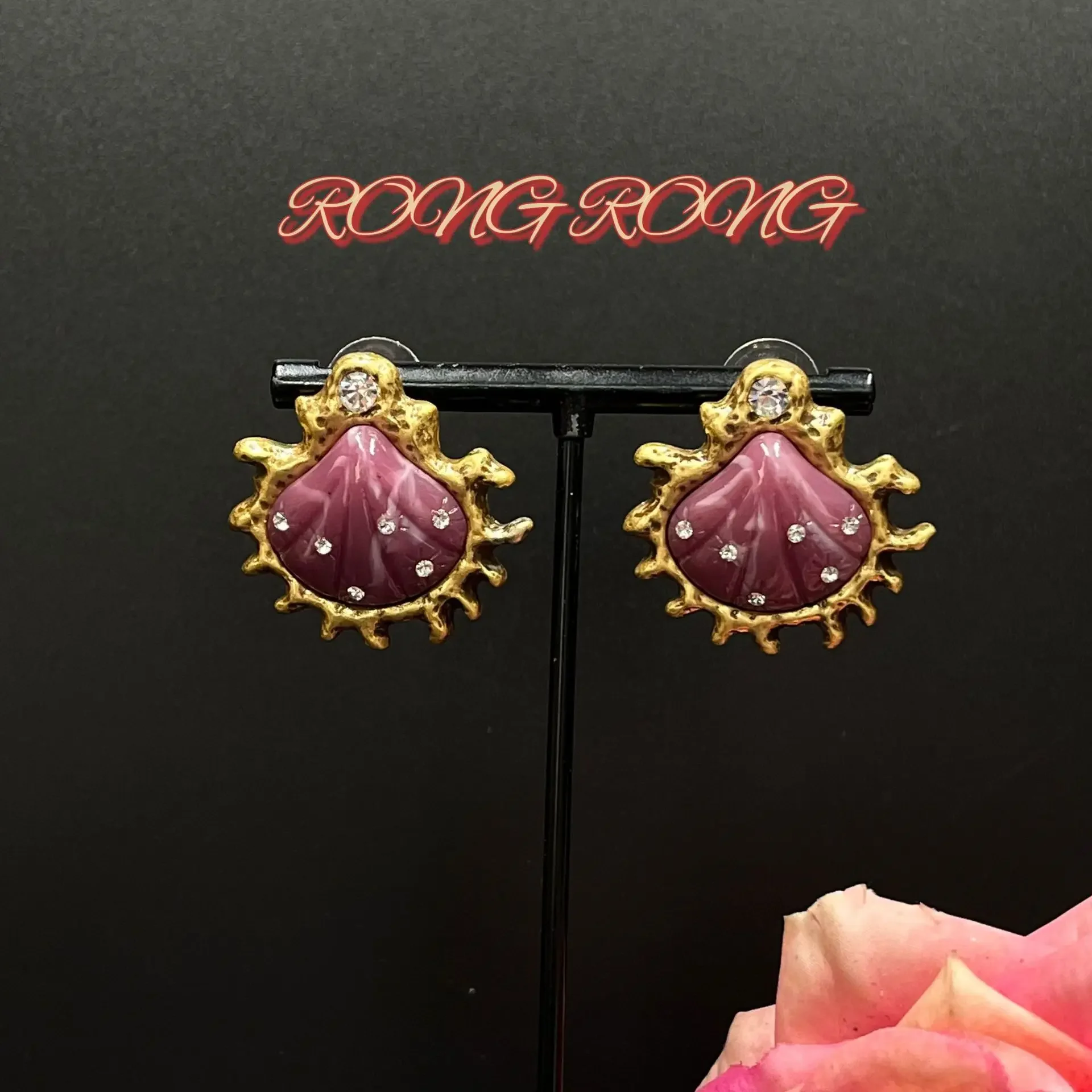 European and American Retro Vintage Gold-plated Flame Purple Shell Earrings Antique Earrings image 2
