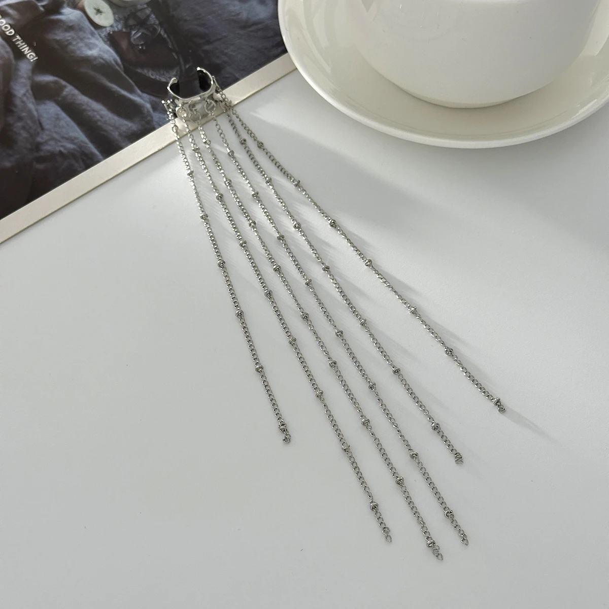 Elegant Long Tassel Ear Cuff Clip Earrings for Women Vintage Trend No Piercing Required Jewelry Accessory