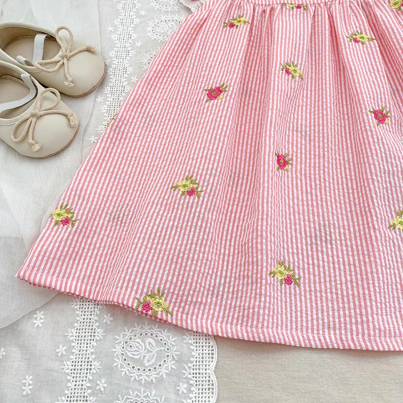 2026 Sommer 0-24M Baby Mädchen Flügelärmel Baumwolle Stickerei Baby Body 2-6 Jahre Süße Partykleider Schwesterkleidung – Detail 35