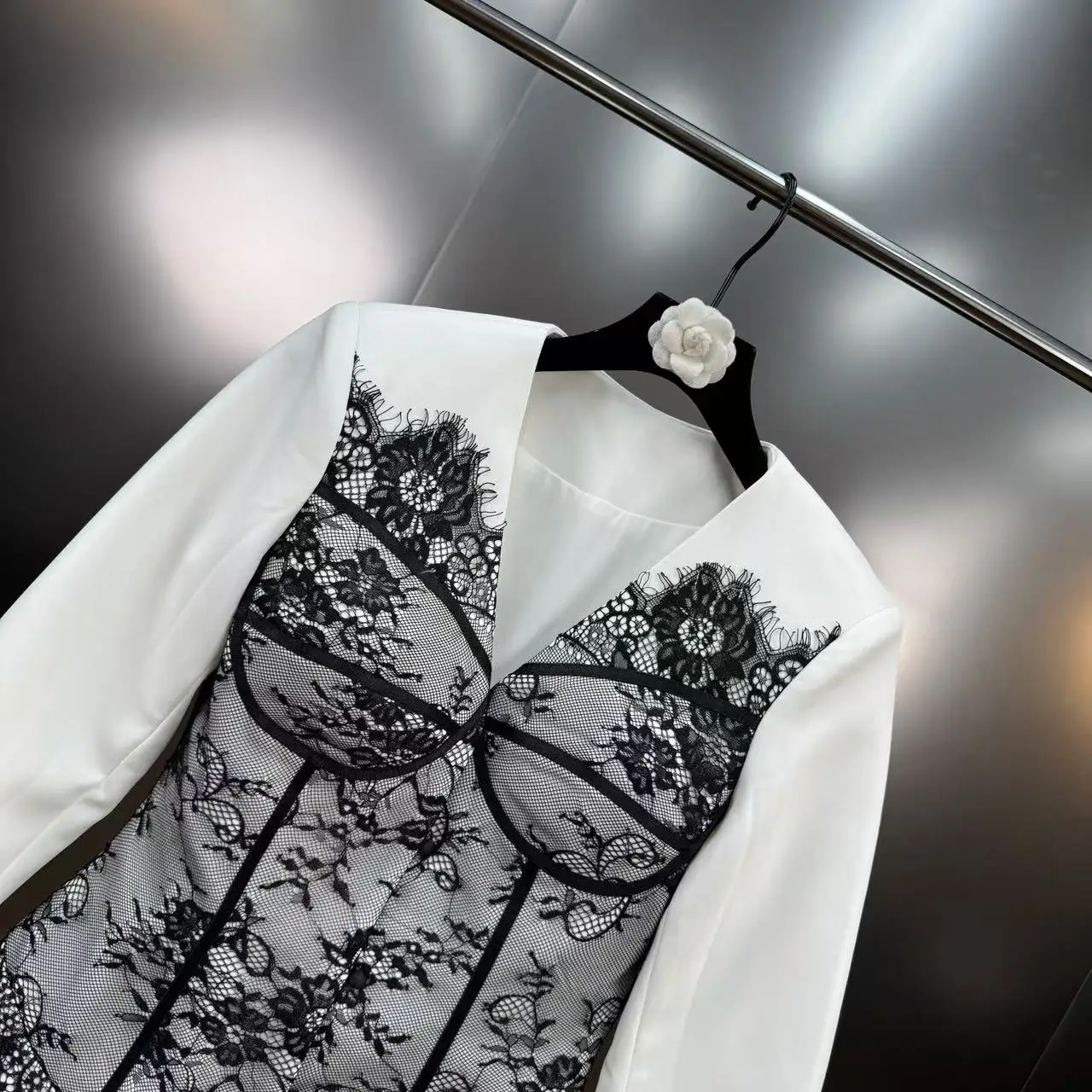 Luxus Geburtstag Frauen Promi Sexy Langarm V-ausschnitt Spitze Schwarz Weiß Mantel Mode 2025, Elegante Abend Club Party Blazer