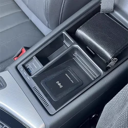 15W Car wireless charger phone charger fast charger charging plate pad charging holder for Audi A4 B9 S4 RS4 A5 S5 RS5 2017-2022