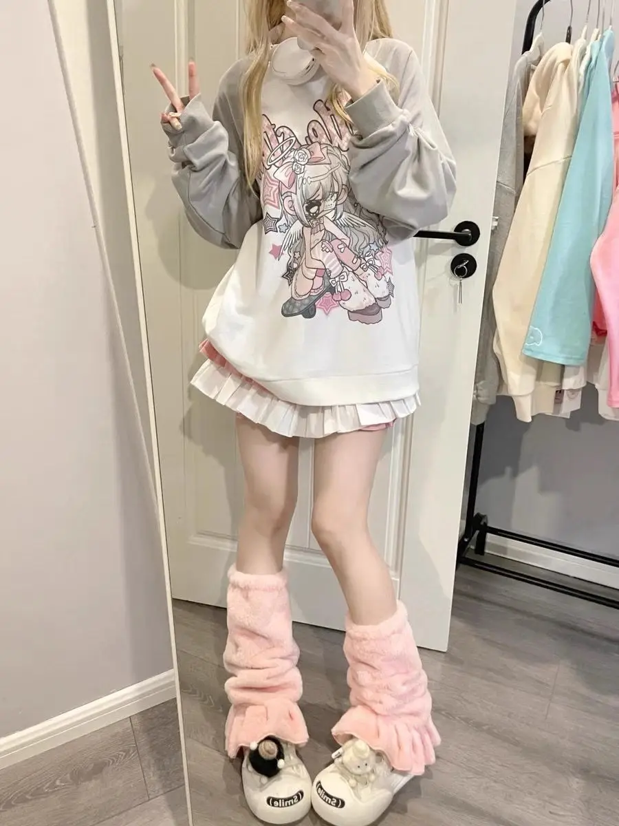 Camicetta a maniche lunghe stampata con cartoni animati giapponesi T-shirt Y2K dolce e ampia Top da donna anime