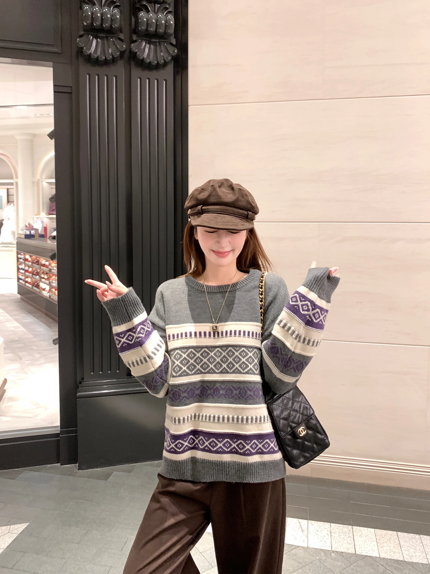 

YANUOYU Lazy Sle Color Blo Вязаный свитер с круглым вырезом и вышивкой, свободного кроя, женский, осенне-зимний, модный повседневный топ