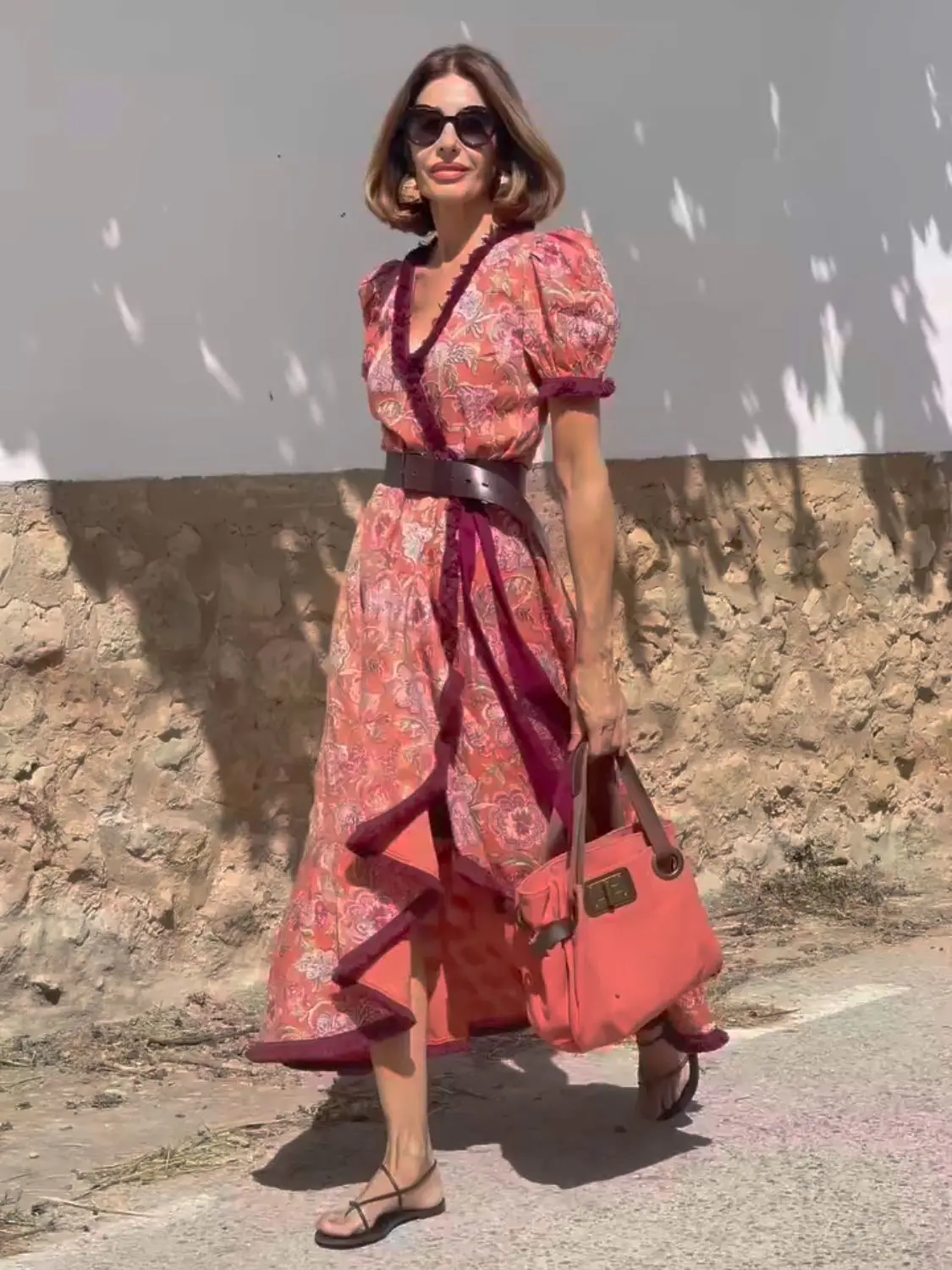 

Bohemian Style Long Dress For Spring Summer Elegant Slim-fitting With Fitted Waist Fashionable Short-sleeved V-neck Long Dresses