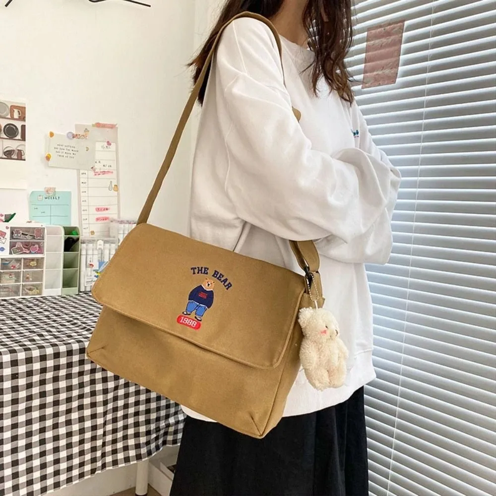 

Fashion Canvas Embroidery Bear Shoulder Bag Japanese Style Cute Crossbody Bag Large Capacity Cartoon Tote Bag Outdoor