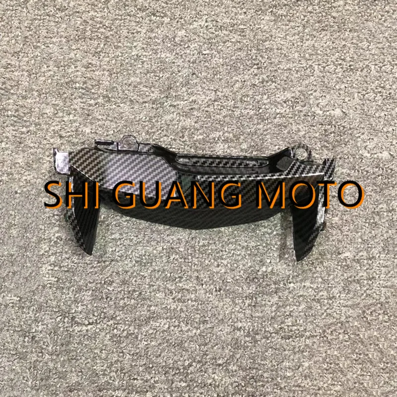 

Carbon Fiber Paint Front Lower Underneath Headlight Air Vent Panel Trim Cover Panel Fairing Cowl Fit For BMW R1200 GS ADV 13-19