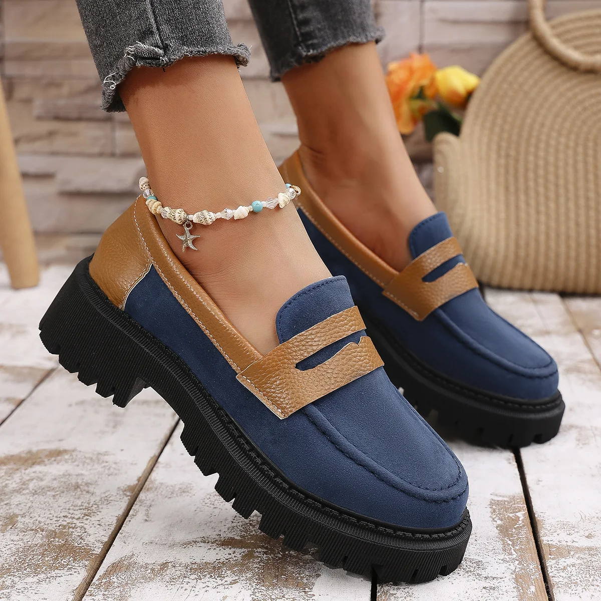 

Women's Coarse Heel Shoes Autumn New Round Head Suede Deep Mouth Thick Sole Anti-slip Wear-resistant Low-top Shoes