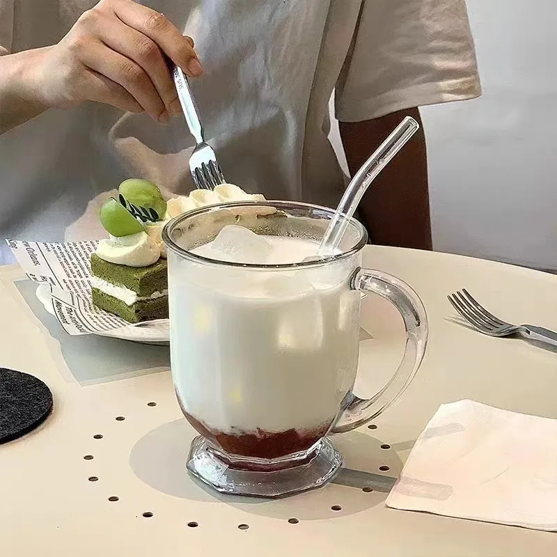 

Большая чашка с горлышком, бытовой сок, молочный завтрак с ручкой, кофейный чай