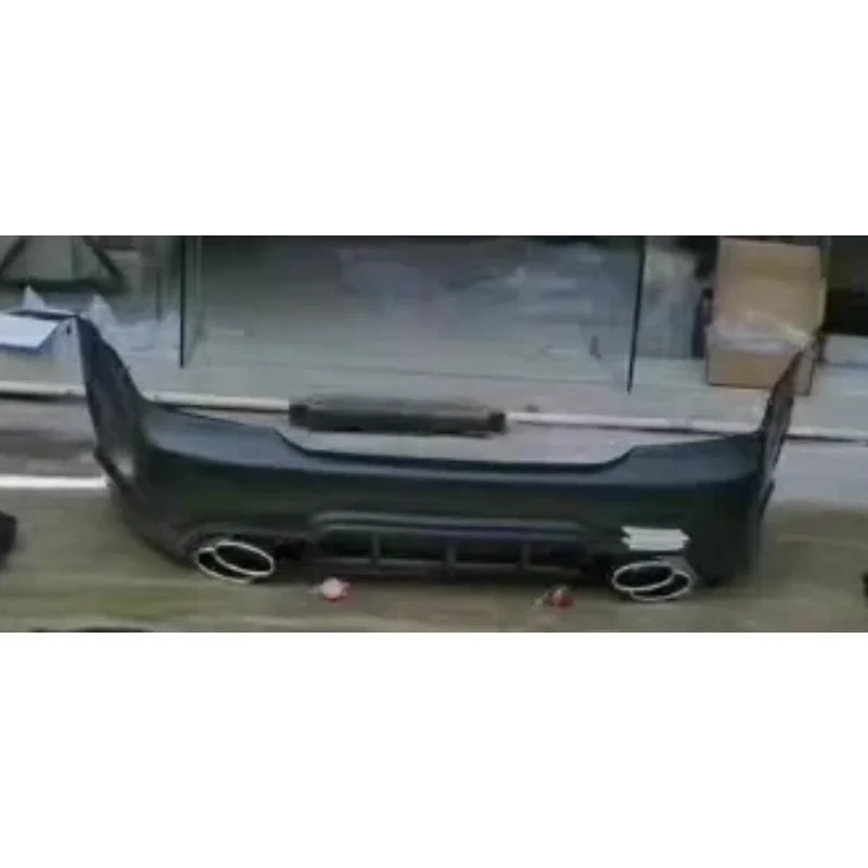 

Комплект обвесов для Mercedes-Benz W221 S300 S350 S600 S500: модифицированный задний бампер, накладка на выхлопную трубу
