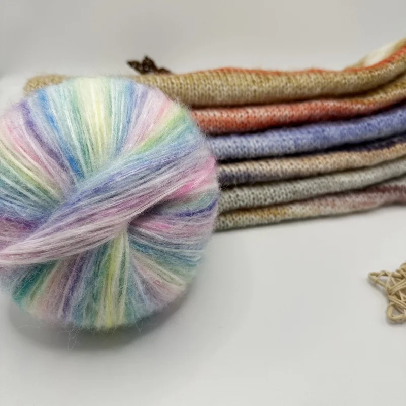 The Large Cloud Ball of Yarn, with Each Ball Weighing 100 Grams, and a Length of 350 Meters